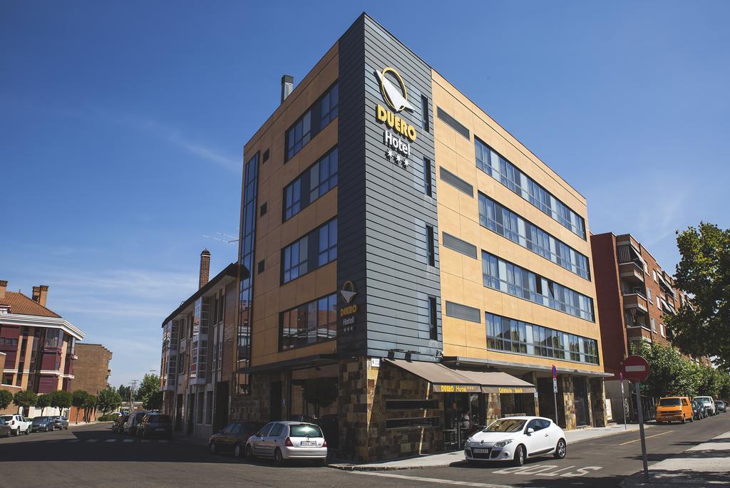 Hotel Duero Laguna de Duero Kültér fotó